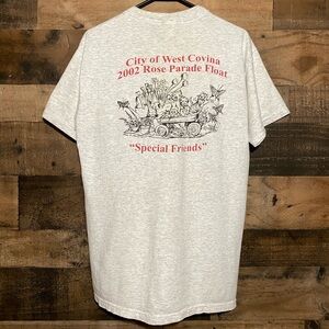 2002 West Covina Special Friends Rose Parade Float T-Shirt Size M